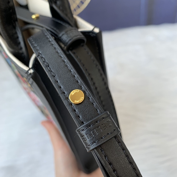 スーパーコピーブランドバッグ角部分ディテール